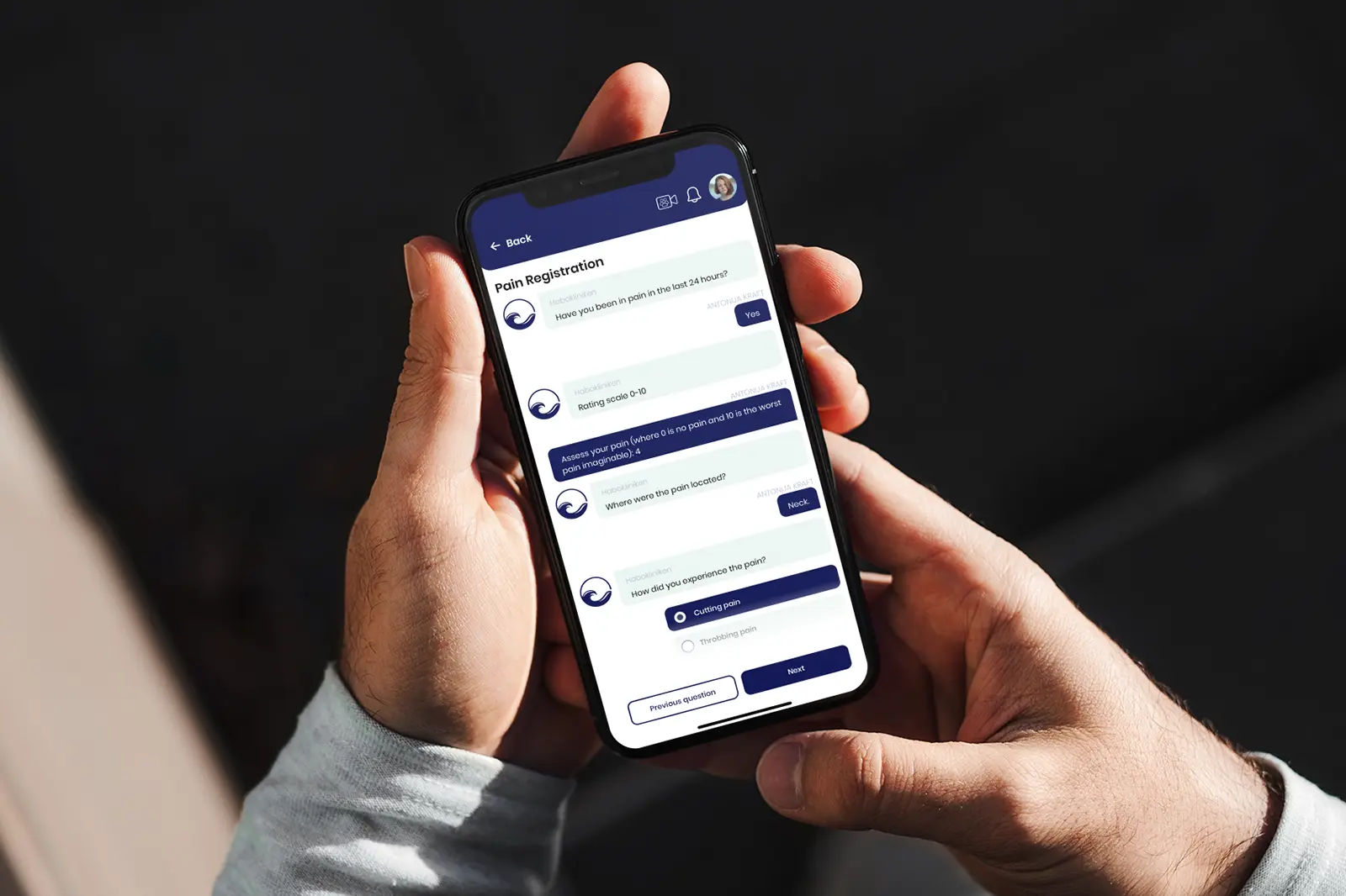 Patient registering anamnesis for remote patient monitoring